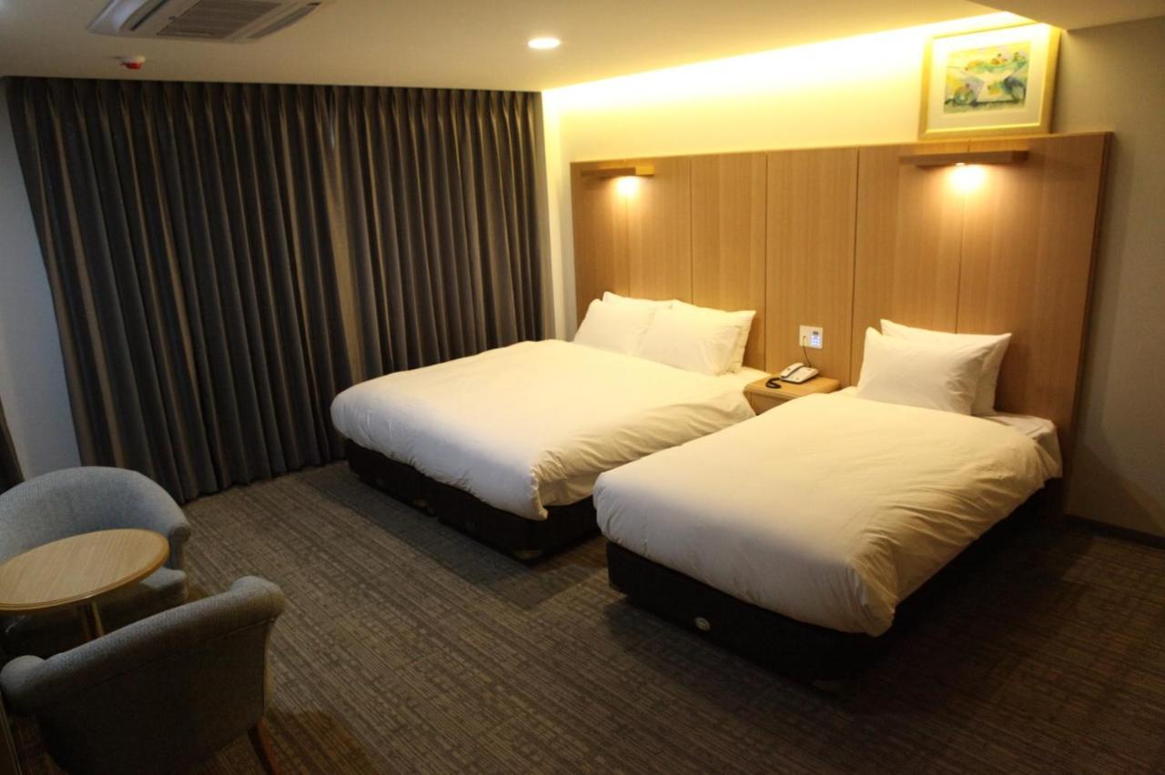Hotel Dongbang Jinju Εξωτερικό φωτογραφία