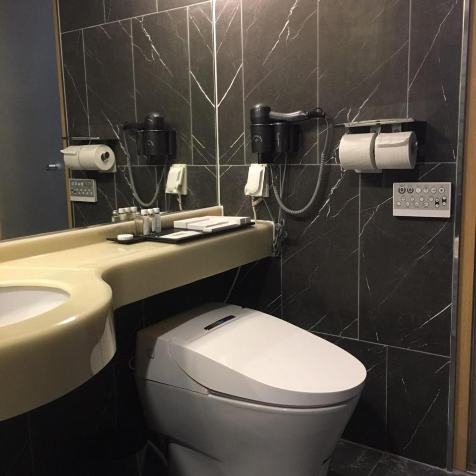 Hotel Dongbang Jinju Εξωτερικό φωτογραφία